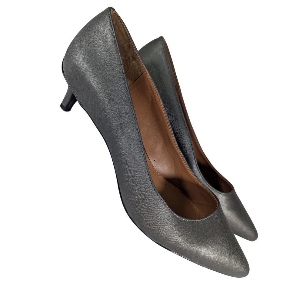 NWOT-1 SHOW! CALVIN KLEIN! GRAY TEXTURED GENUINE LEATHER, SILVER LOGO HEELS! 9M
